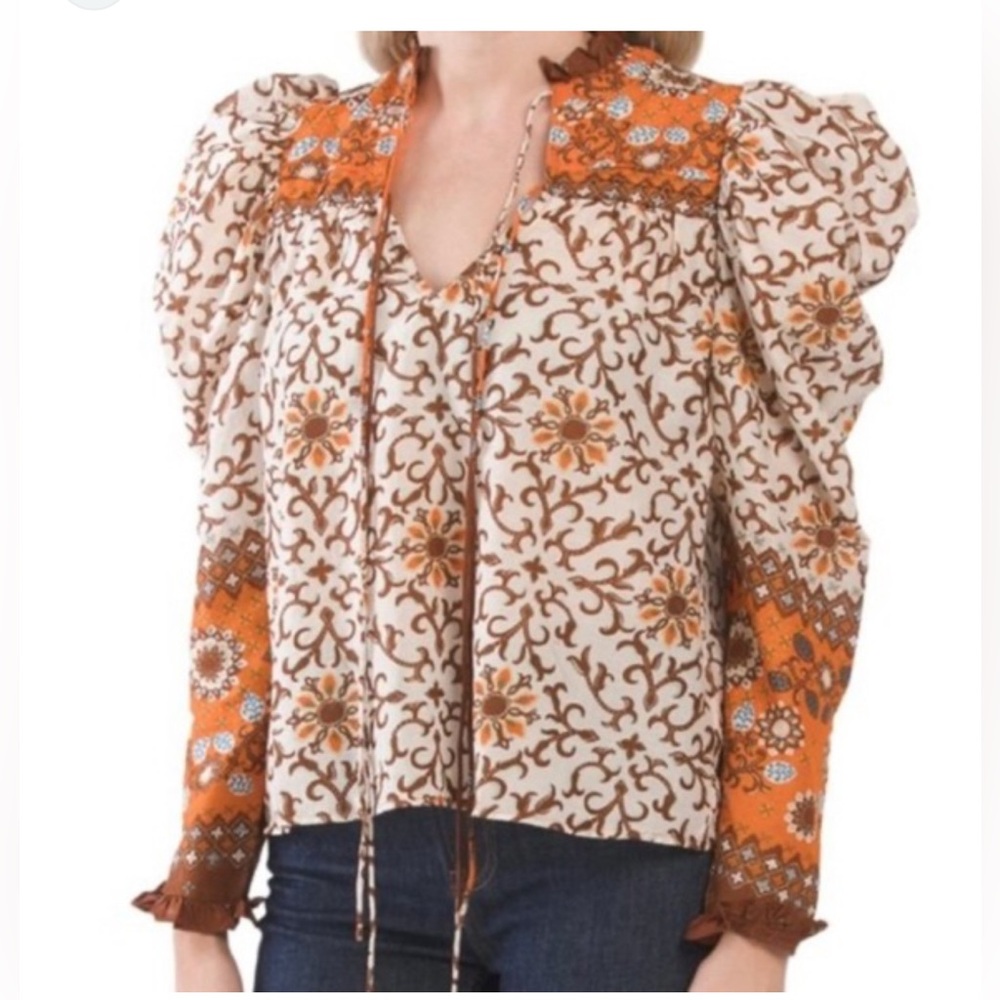House of Harlow 1960 Orange and Cream Patterned‎ Blouse